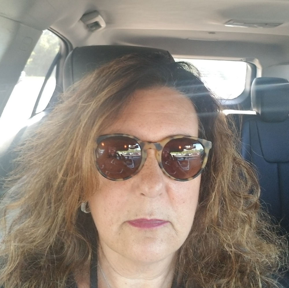 Meet your Posher, Nancy